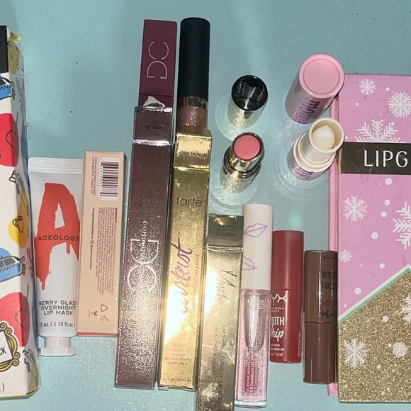 Lipgloss & Dose of Colors Lipstick Lot